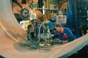 ESAB Vamberk<br/>Přídavné materiály firmy ESAB<br/>pro navařování páskovými elektrodami