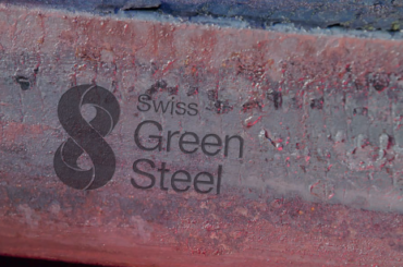 Zelená ocel</br>Okamžité snížení uhlíkové stopy</br>díky stávající technologii z Evropy