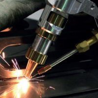 Ruční laserové svařování – nové možnosti pro středně velké podniky