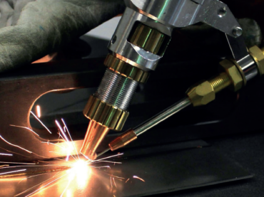 Ruční laserové svařování – nové možnosti pro středně velké podniky